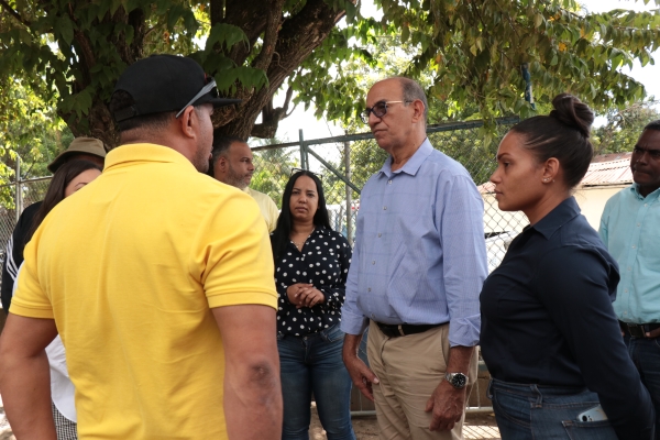 Coraasan restablece servicio de agua potable en Jacagua al Medio, tras avería