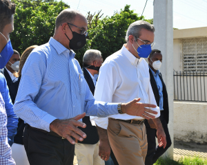 Presidente promete soluci&oacute;n a los afectados por explosiones de tuber&iacute;a en Bella Vista Santiago