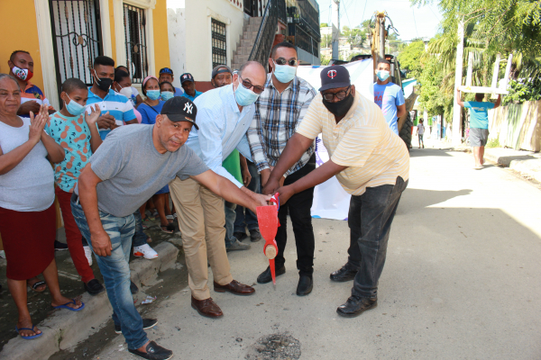 Coraasan inicia trabajos para mejorar servicio de agua potable en sectores de La Otra Banda