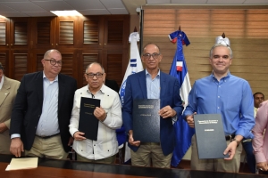 Sindicato de Trabajadores CORAASAN y la instituci&oacute;n firman &ldquo;Pacto Colectivo&rdquo;  tras mediaci&oacute;n de Ministerio de Trabajo