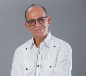 Director Coraasan aboga por la unidad familiar y llama a cordura en Navidad