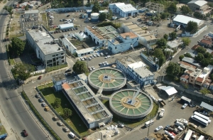 Lluvias elevan nivel turbidez y afectan producci&oacute;n de agua potable en Santiago