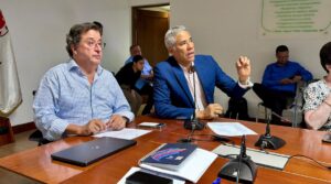 Director de Coraasan presenta proyectos de saneamiento a empresarios de Santiago